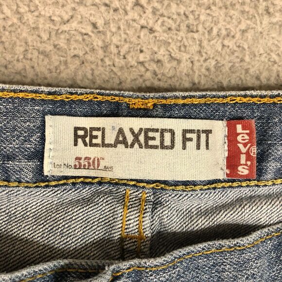 Levis 550 Shorts Mens 40 Blue Wash Jean Relaxed Fit Denim Classic Baggy Dad‎ - Picture 3 of 9